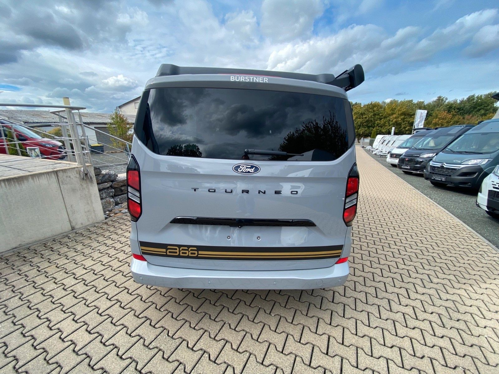 Fahrzeugabbildung Bürstner Copa C 532 B66 Sondermodell *170PS*Autom.*Navi*