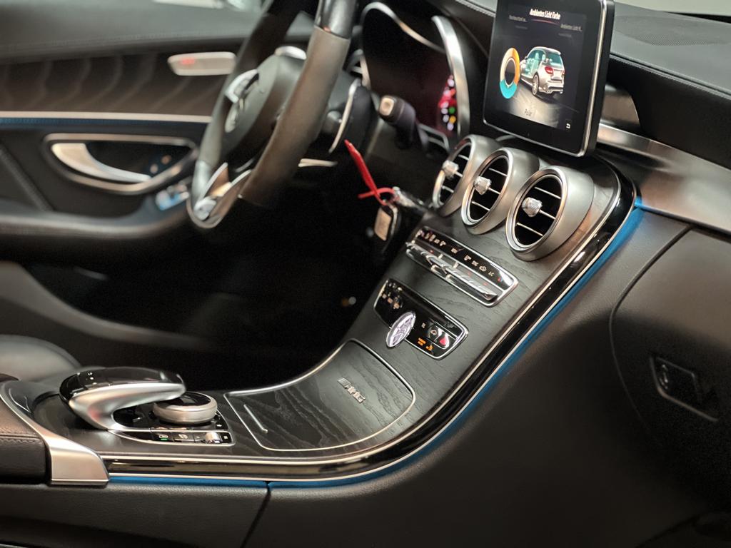 Mercedes-Benz C 63 AMG