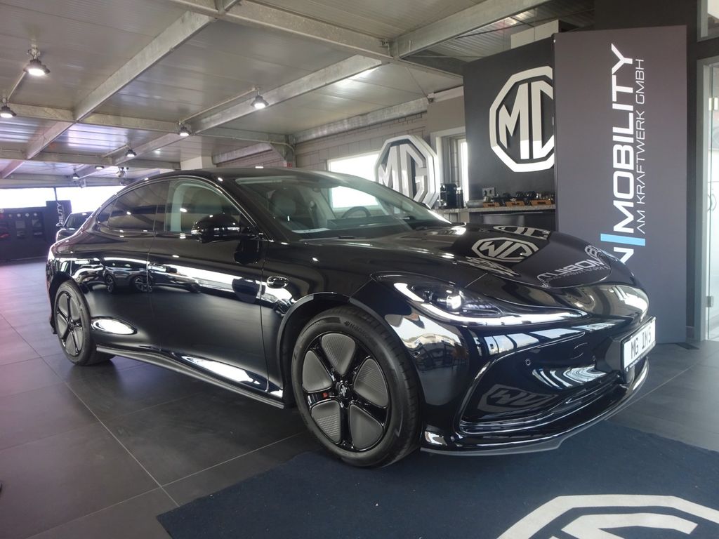 MG IM5 EV Longrange