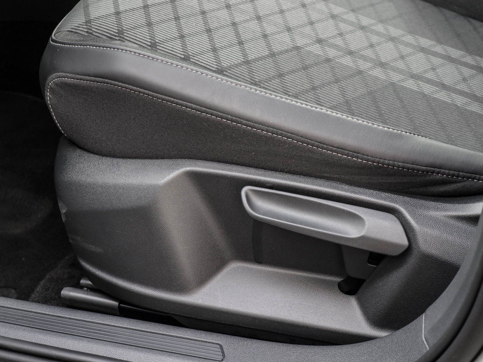 Volkswagen T-Cross - Bild 17