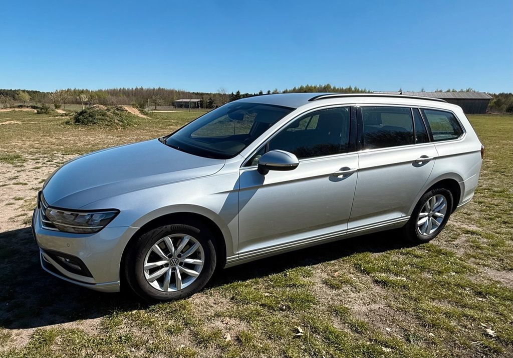 Image of Volkswagen Passat Variant