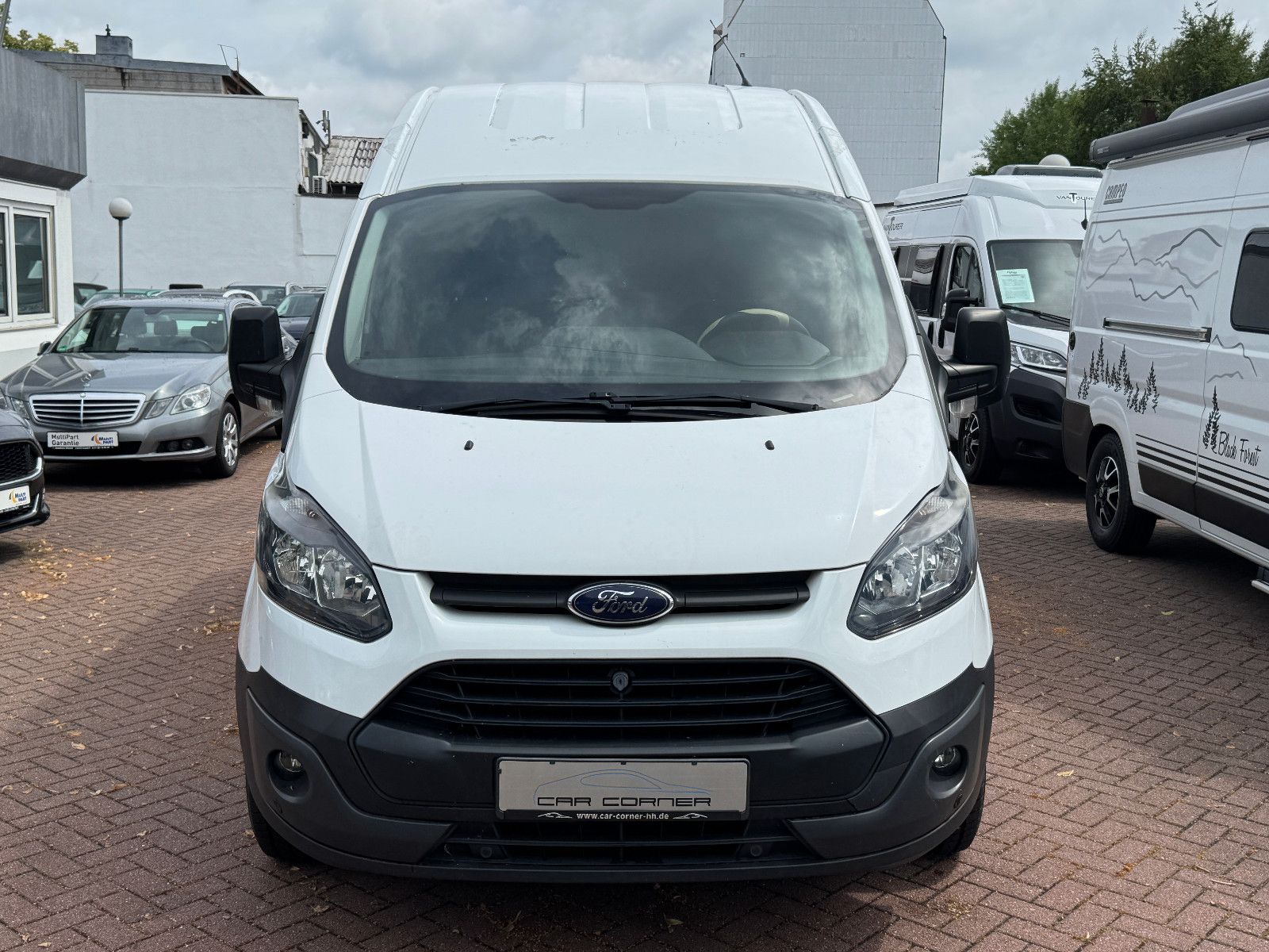 Fahrzeugabbildung Ford Transit Custom 2.2 TDCI HOCHDACH L2 H2 3-SITZER