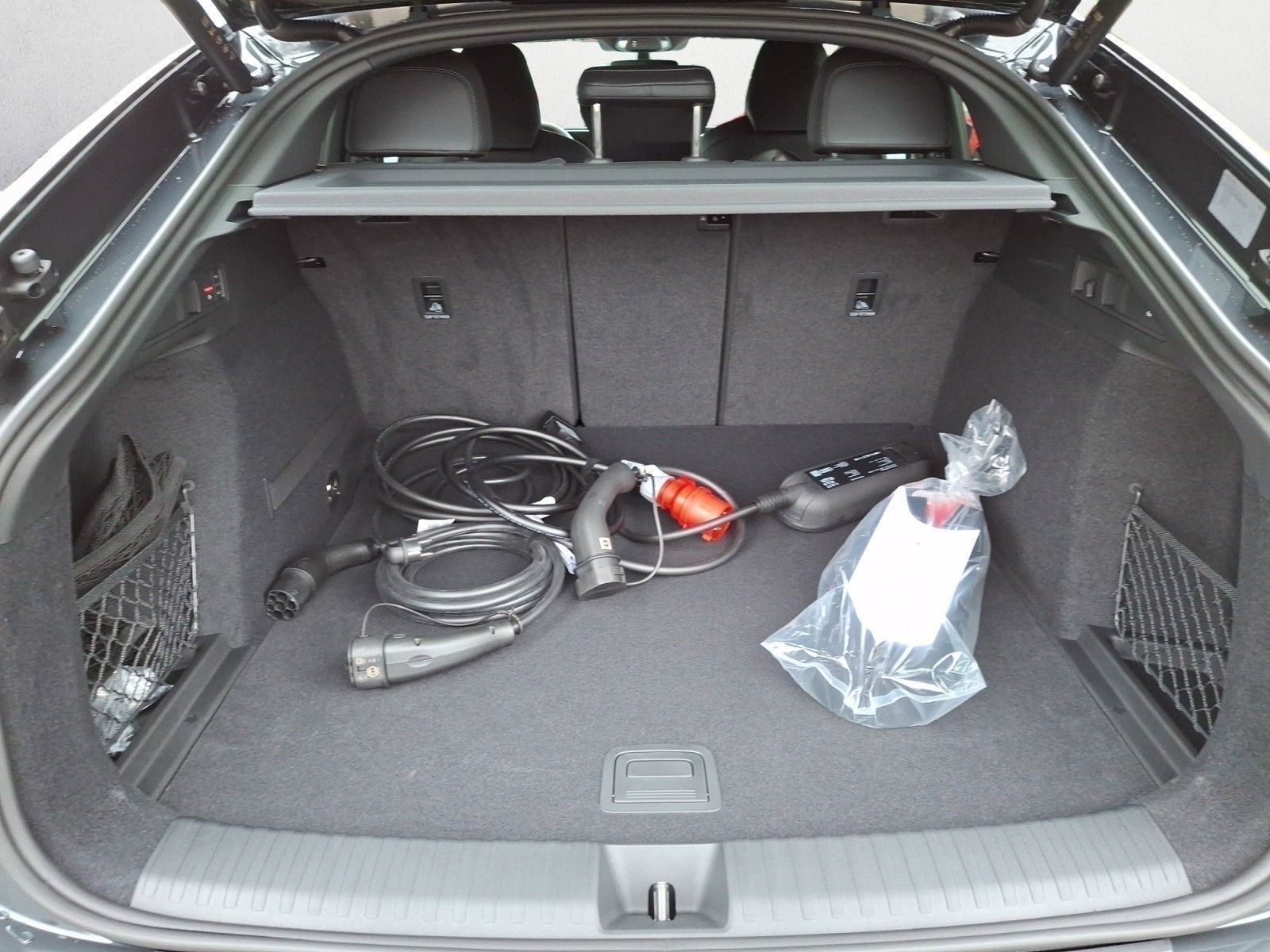 Audi Q6 e-tron - Bild 10