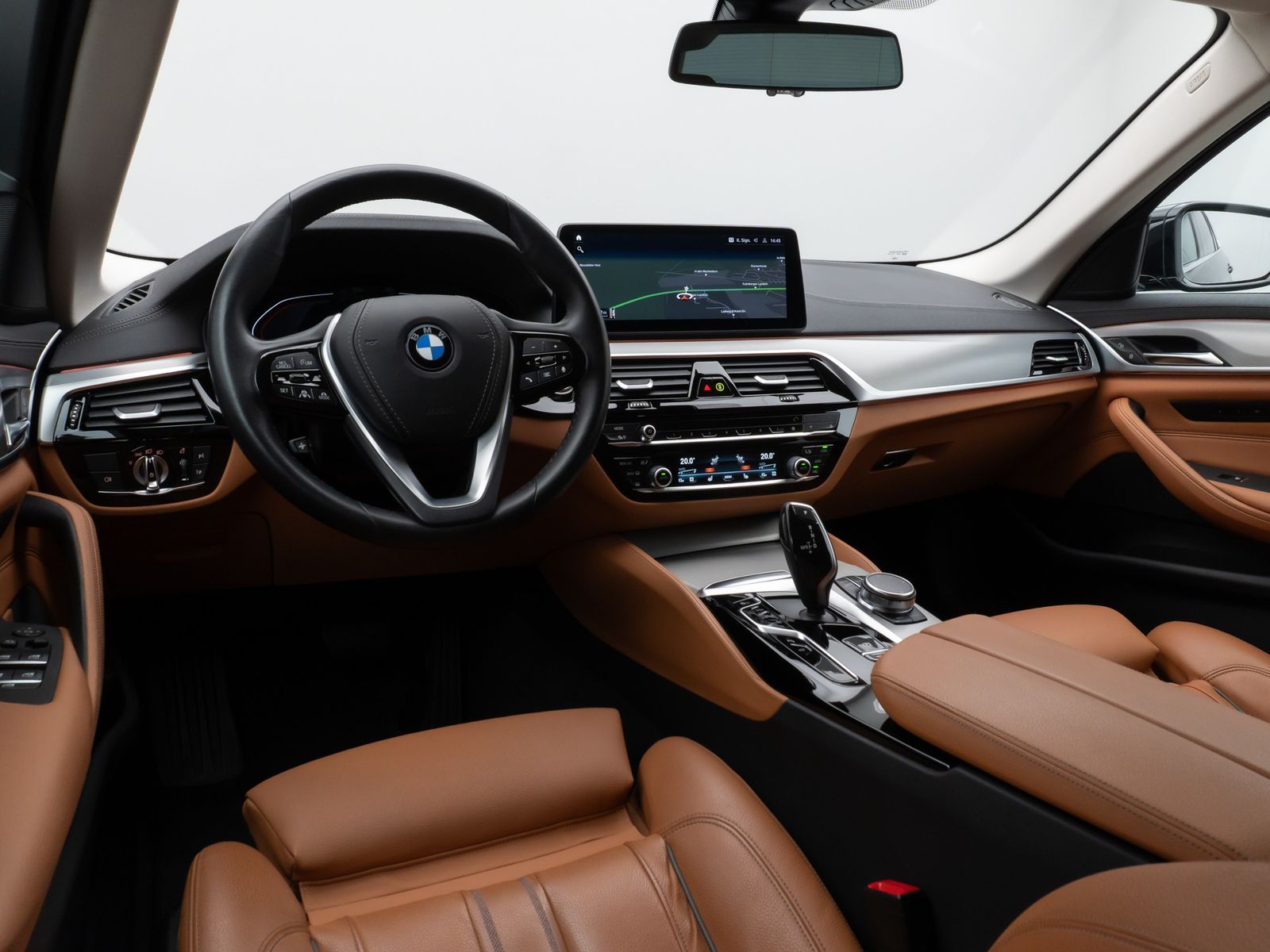 Fahrzeugabbildung BMW 530d xD Luxury Line 360° Laser HUD HiFi Komfort