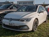 Volkswagen Golf 1.5 eTSI VIII Style Pano+LED