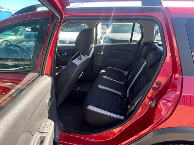 Dacia Logan MCV II Kombi Stepway Dacia Logan MCV II Kombi Stepway