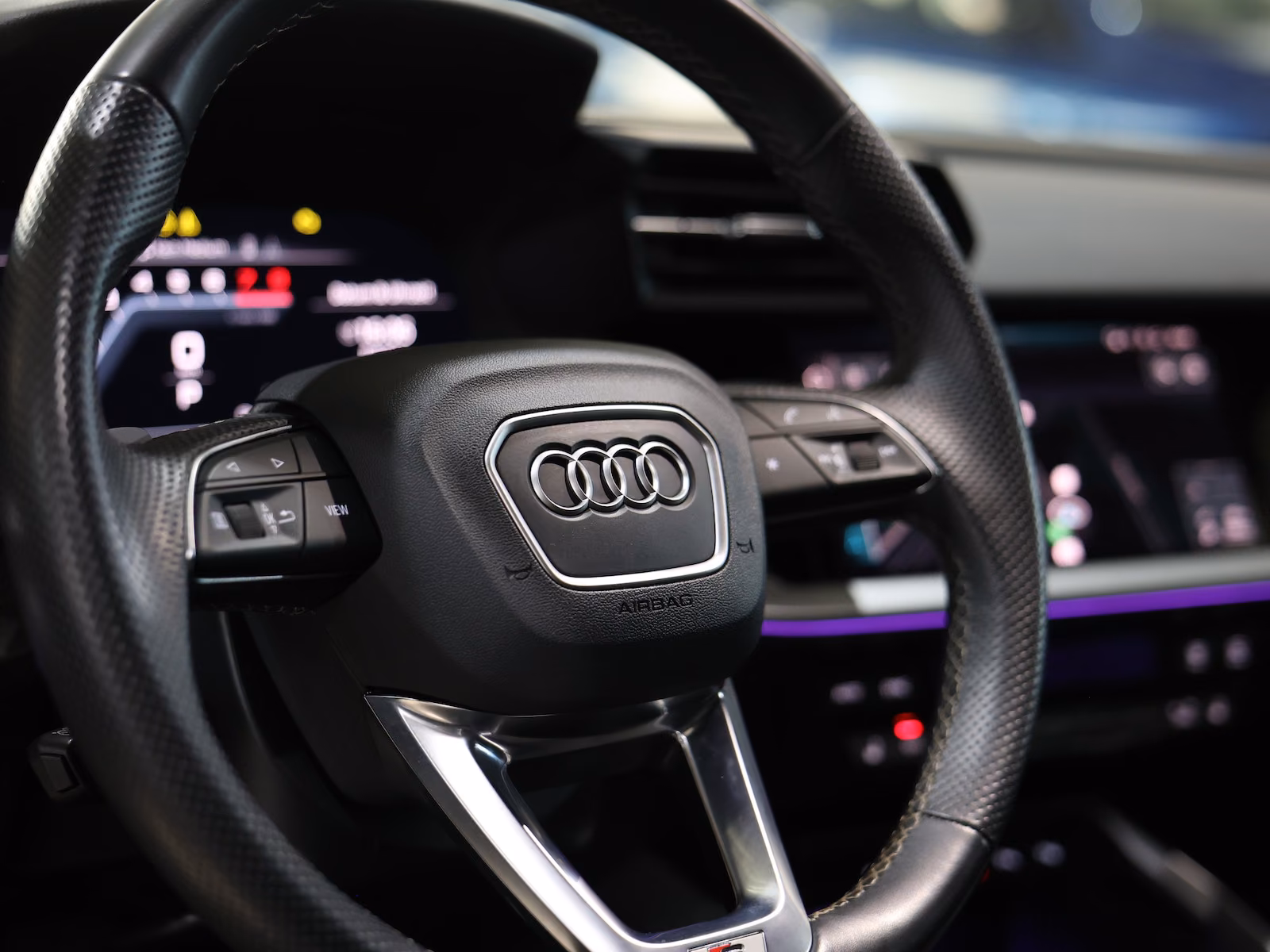 Audi A3 LIMOUSINE 35 TFSI S-LINE SPORT BLACK S-SITZE
