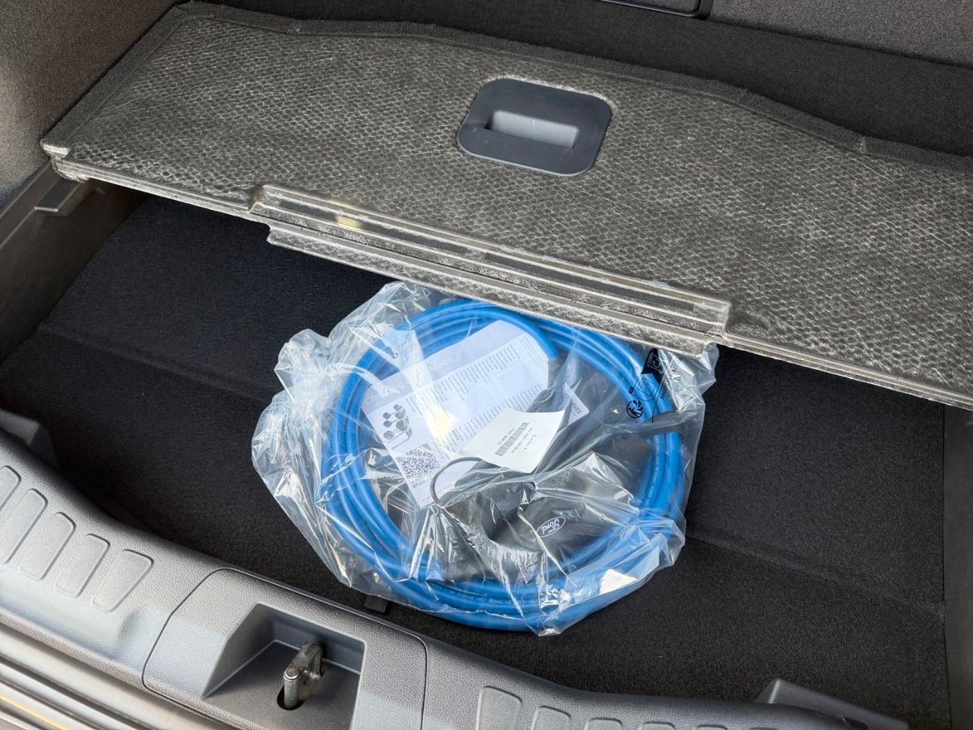 Ford Explorer - Bild 24