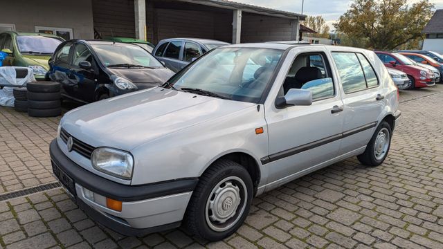 Volkswagen Golf 1.8 H Oldtimer Automatik  Anhkpl. SDach Tüv