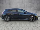 Volkswagen Golf VIII 2.0 TSI DSG R-LINE LIGHTASSIST/RFK/SHZ - Volkswagen Golf: Tsi