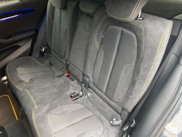 Bild 17 BMW X2 X2sDrive 18d M Sport*BUSINESS-P*KAMERA*LED*