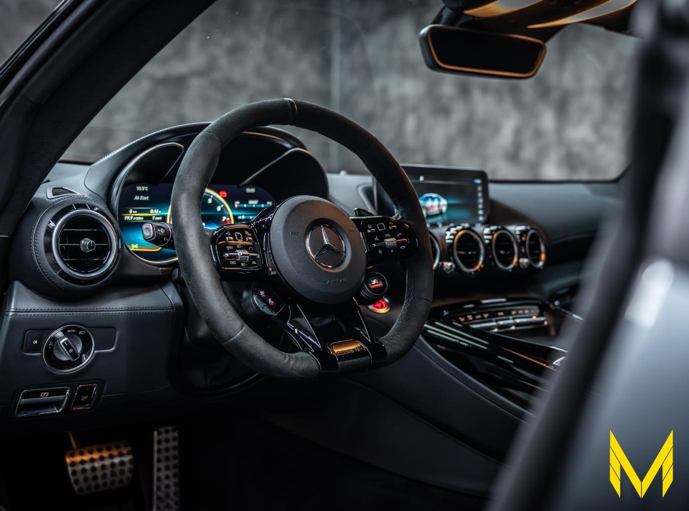 Mercedes-Benz GT AMG NIGHT EDITION|CARBON|P-SITZ|LED|DIS|BUR|+