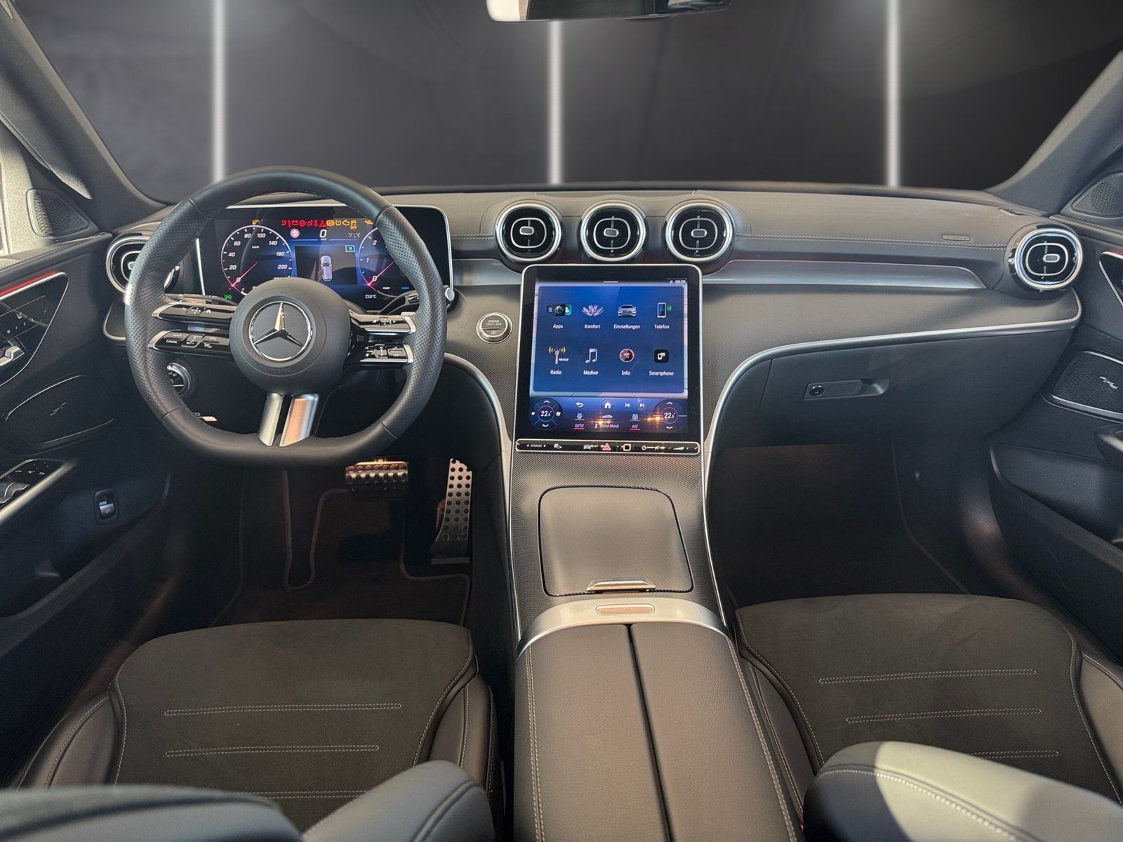 Fahrzeugabbildung Mercedes-Benz C 300 T d AMG*Distronic*360°*Digital-Light*AHK*