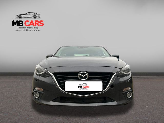 Mazda 3 Lim. Center-Line