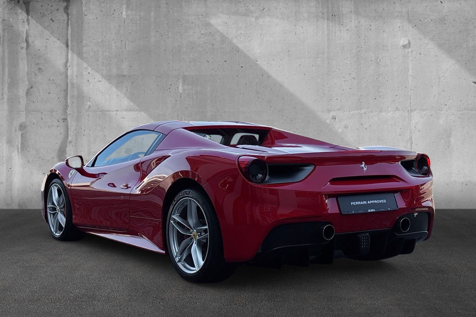 Fahrzeugabbildung Ferrari 488 Spider*Carbon*LED*Beifahrerdisplay*Dt. Auto*