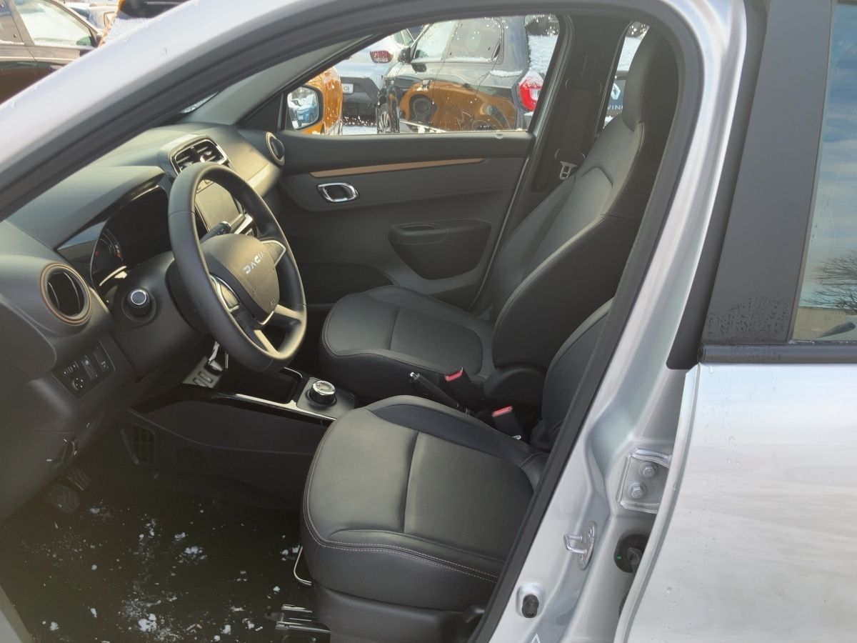 Dacia Spring - Bild 12