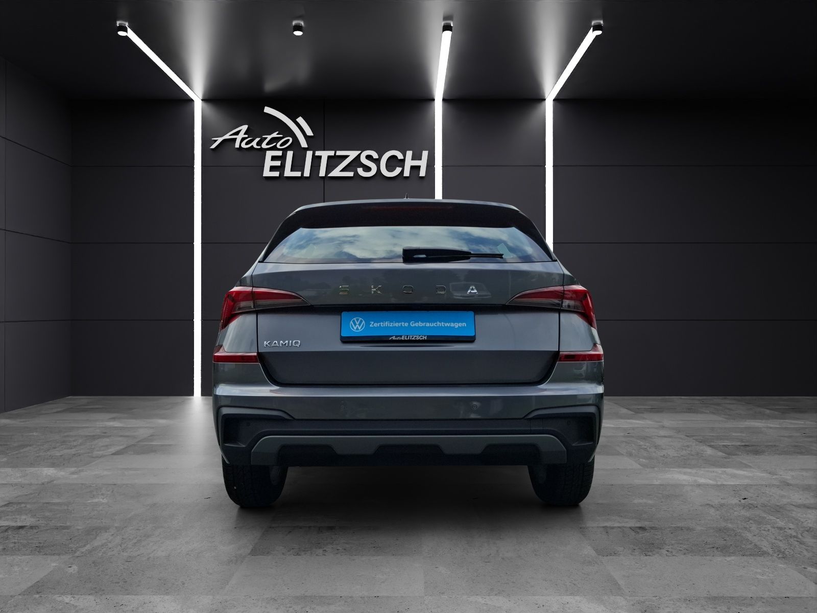 Fahrzeugabbildung SKODA Kamiq TSI Selection DSG LED Navi AID ACC RFK SHZ