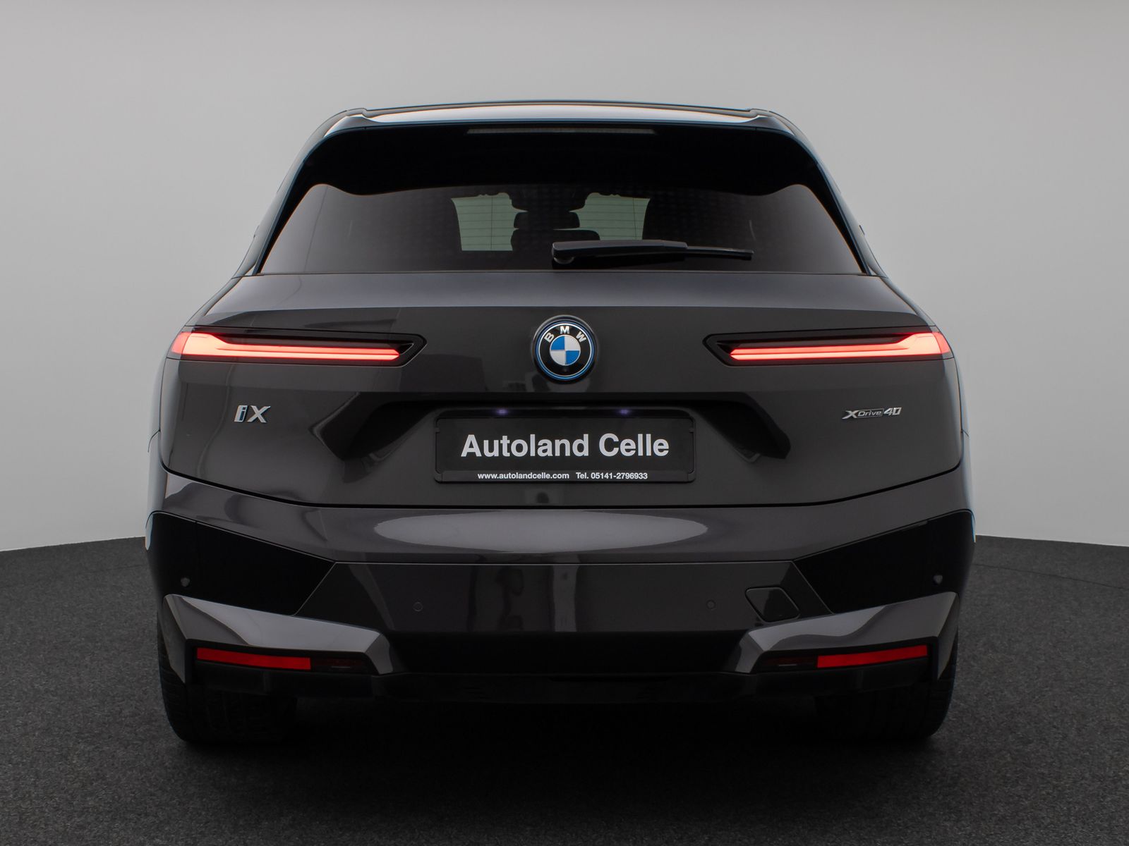 Fahrzeugabbildung BMW iX xD40 Panorama 360°DAB H/K Laser ACC AHK Sport