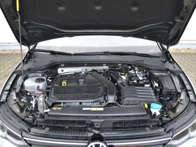 Golf VIII 1.5 TSI Life LED/NAVI+VZE/16-ZOLL/PDC/