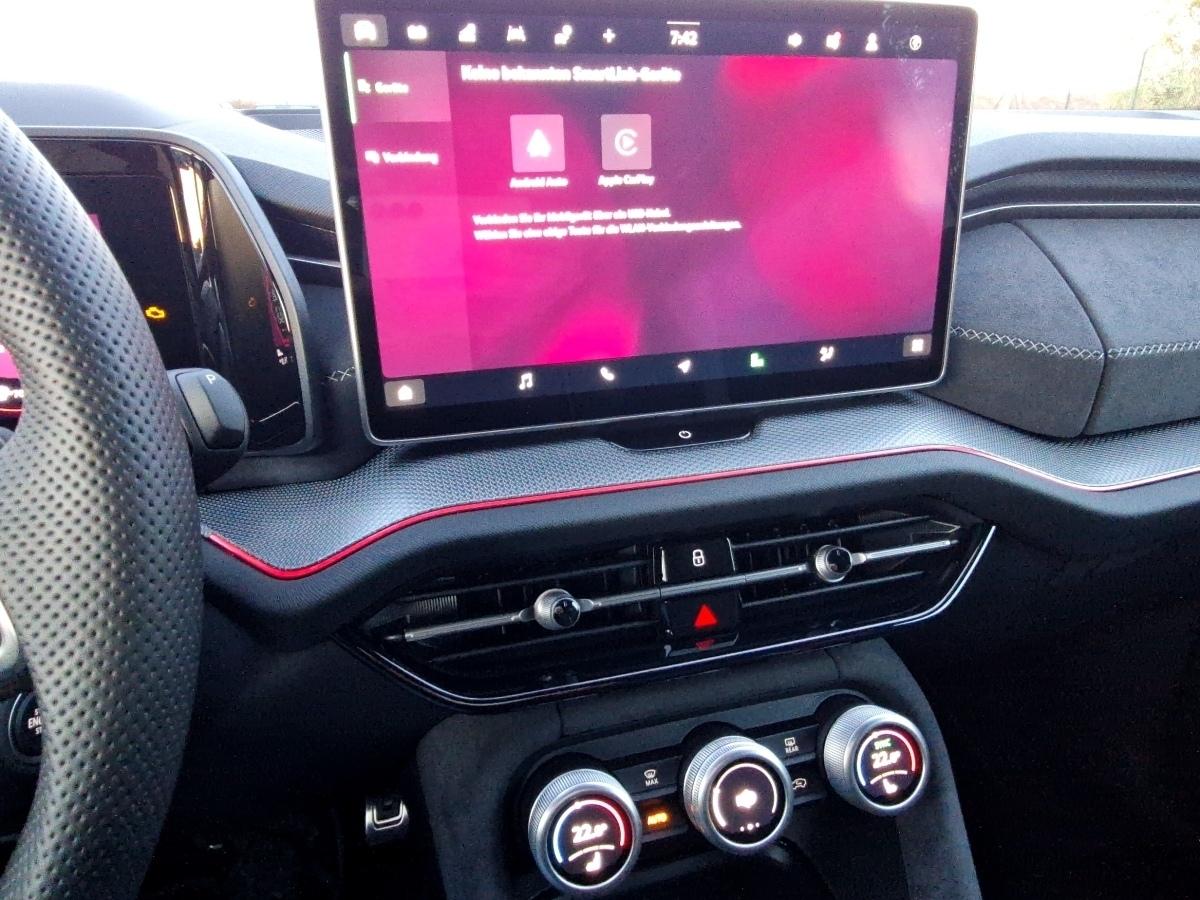 Skoda Kodiaq 1.5 TSI iV Sportline DSG Matrix Navi AHK 