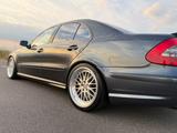Mercedes-Benz E 63 AMG W211 M156 6,2L V8 Gepflegt+ Scheckheft - Mercedes-Benz E-Class: 211