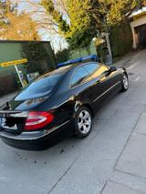 Mercedes-Benz CLK 200 KOMPRESSOR AVANTGARDE Avantgarde - Mercedes-Benz CLK 200: Sportwagen