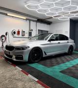 BMW 540i M-Sport *MASSAGE *HA-LENK* H&R *BELÜFTUNG  - BMW 540 Limousine 540i sport mit Benzin-Antrieb