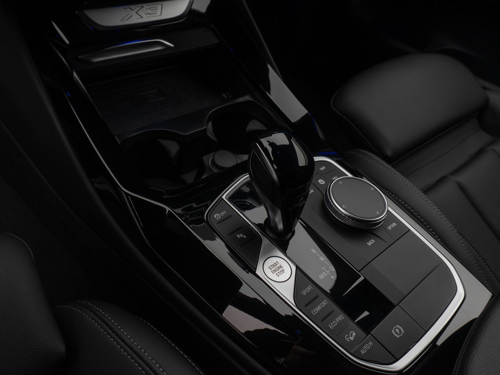 Fahrzeugabbildung BMW X3 xD20d M Sport Kamera Laser DAB HiFi AHK Komfo