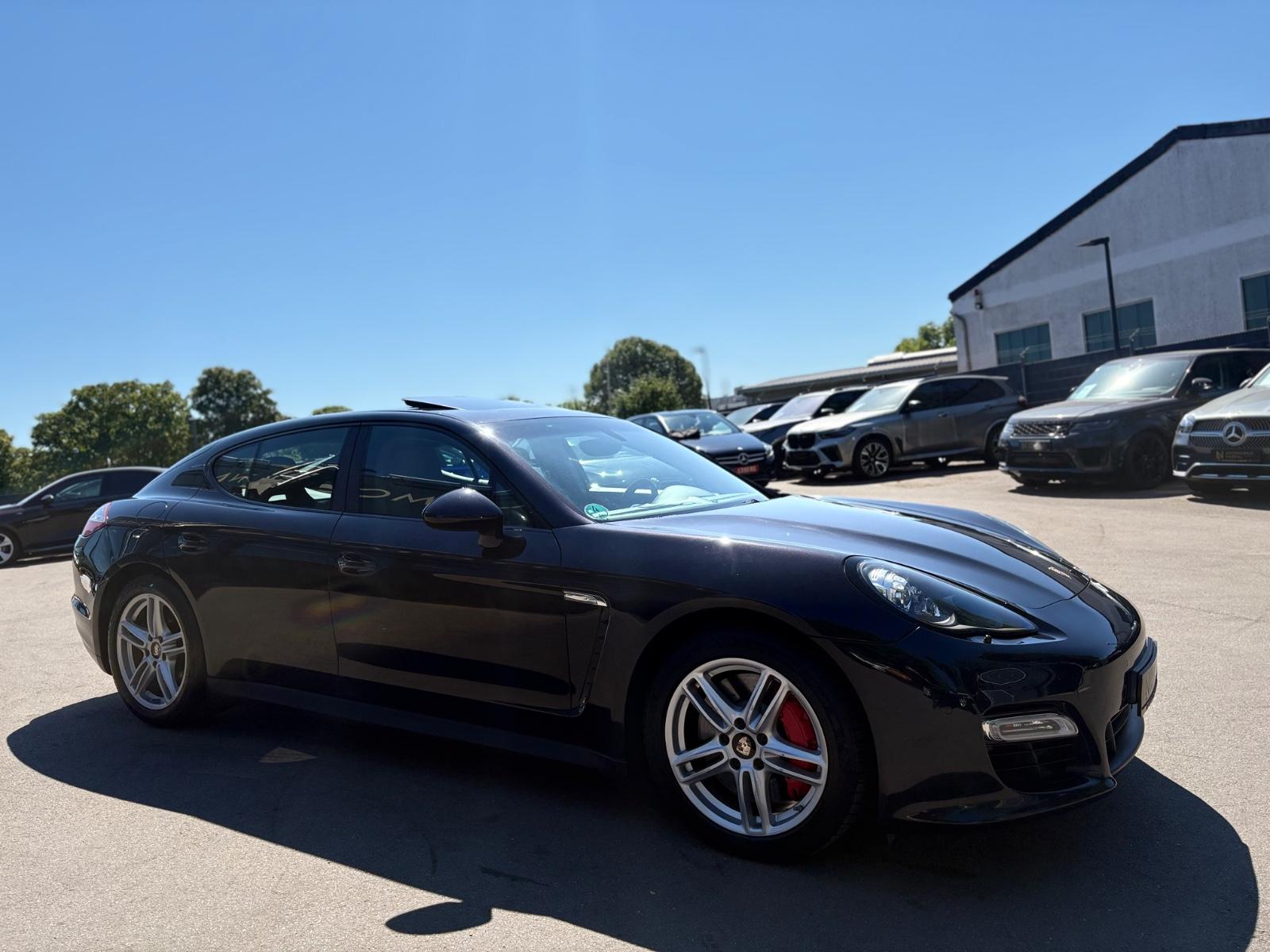 Porsche PANAMERA GTS*BOSE*SCHIEBEDACH*CHRONO*SPORTABGAS*