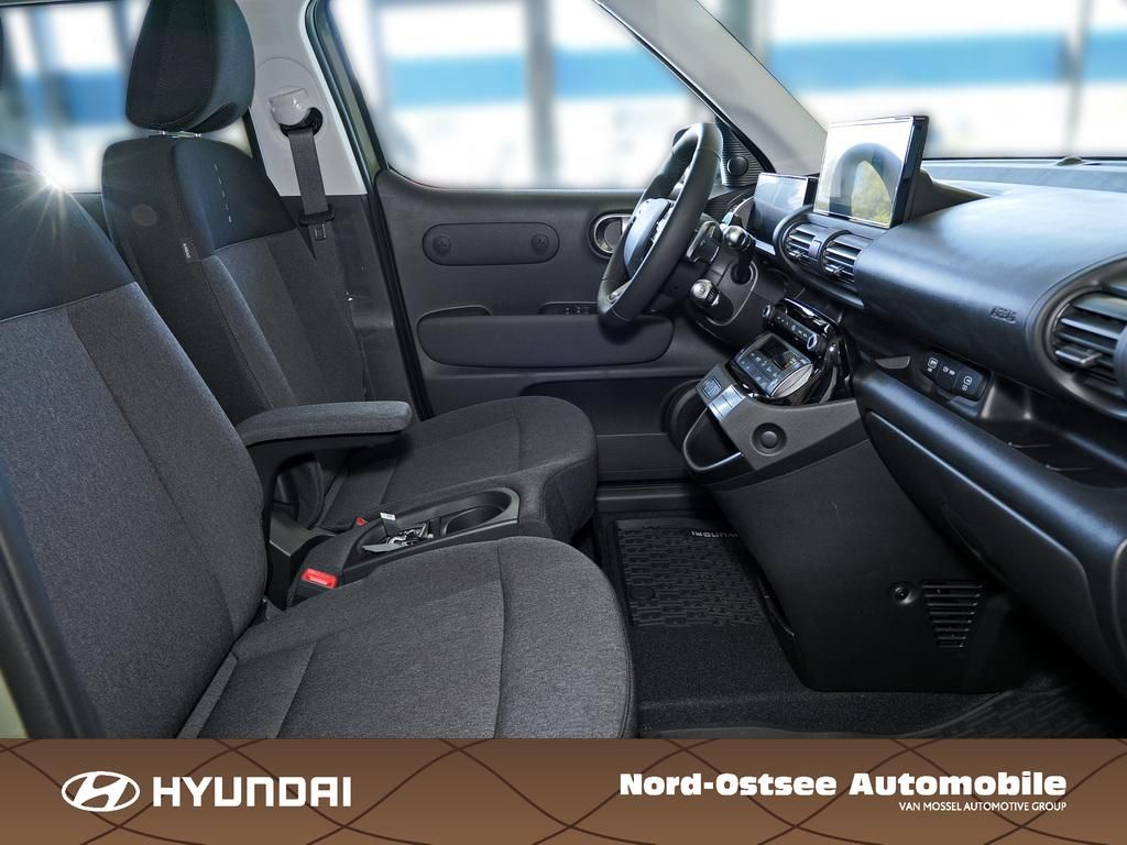 Fahrzeugabbildung Hyundai INSTER EV TREND Effizienz-Paket Dachreling