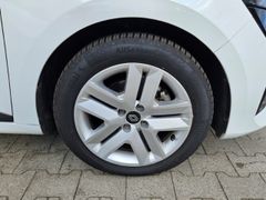Fahrzeugabbildung Clio V Evolution 1.6 E-TECH Hybrid 145 EU6e