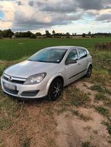 Opel Astra 1.6   TÜV neu - Opel Astra aus 2004: 1.6