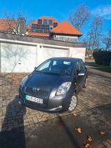 Toyota Yaris - scheckheftgepflegte Toyota 4-Runner