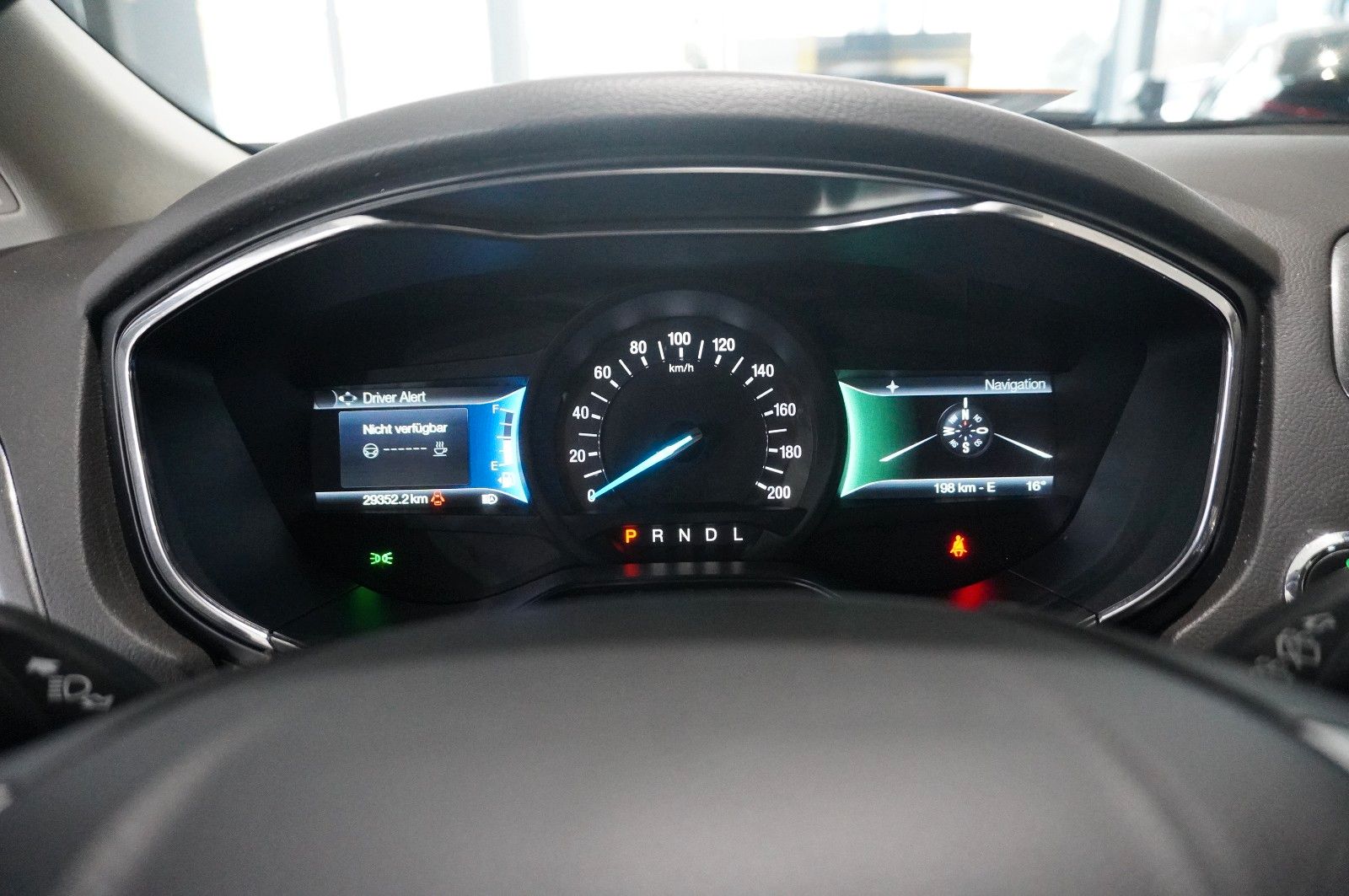 Fahrzeugabbildung Ford Mondeo Turnier 2.0 TITANIUM NAVI/LED/SPORT/DAB+