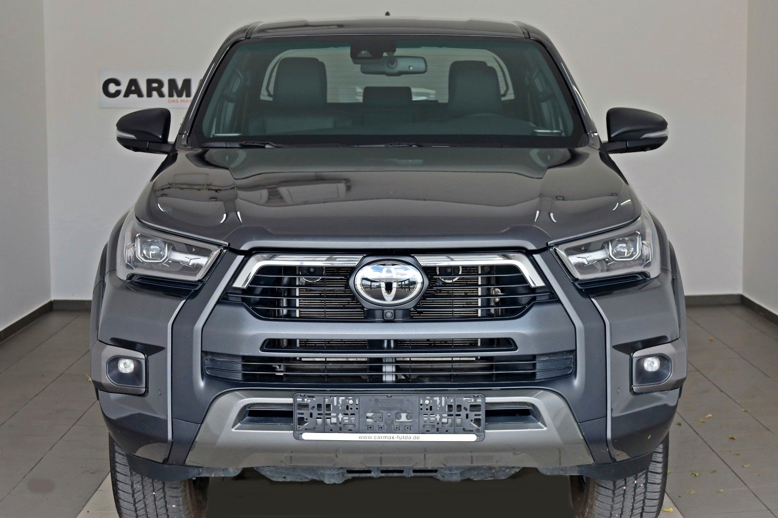 Fahrzeugabbildung Toyota Hilux 2.8 D-4D Invincible,Leder,ACC,Rollo,AHK