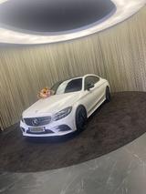 Mercedes-Benz C 220 Coupé AMG Line  - Mercedes-Benz C 220 in Mönchengladbach