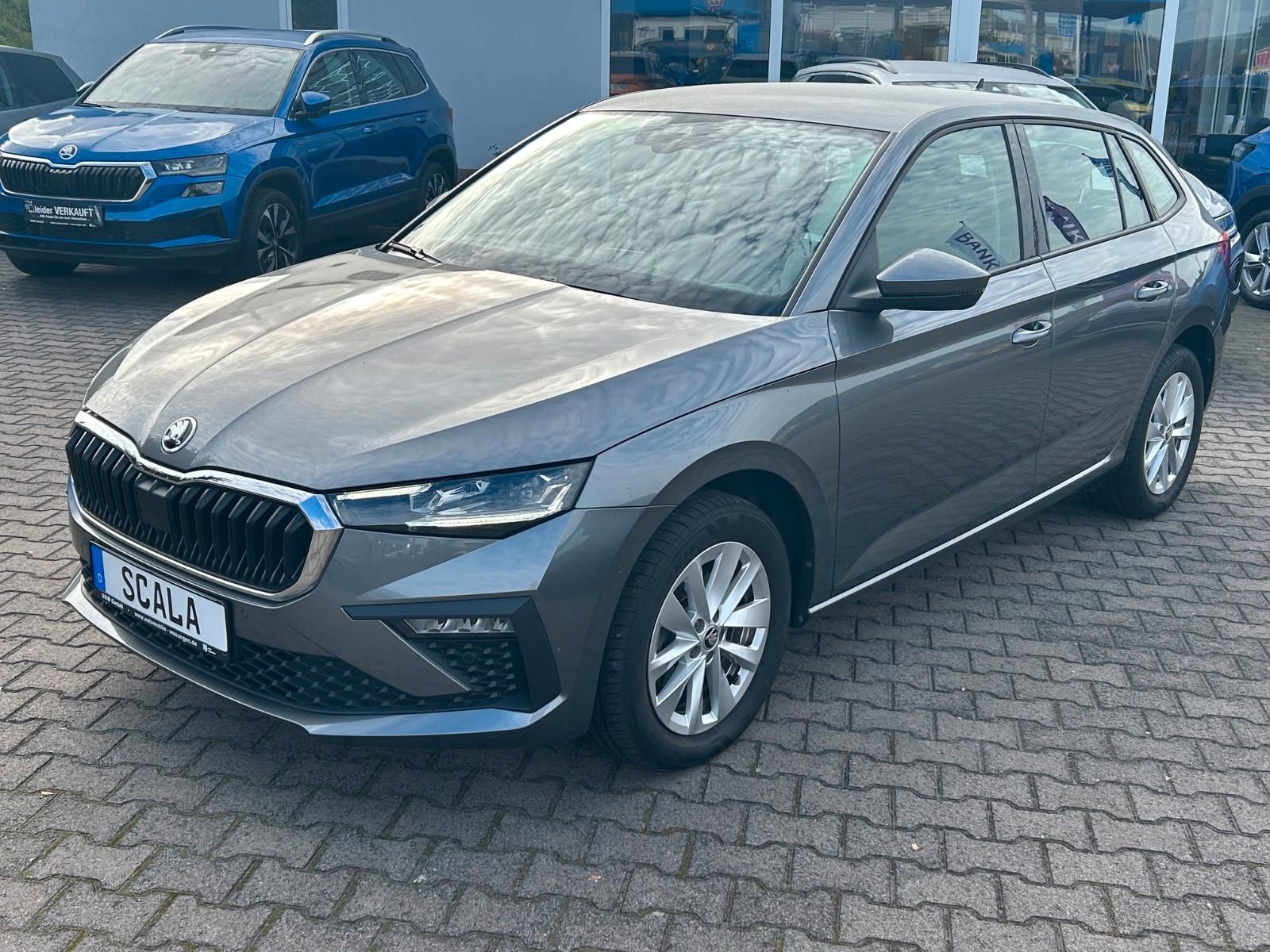 Skoda Scala Selection DSG Matrix ACC Navi DplBoden
