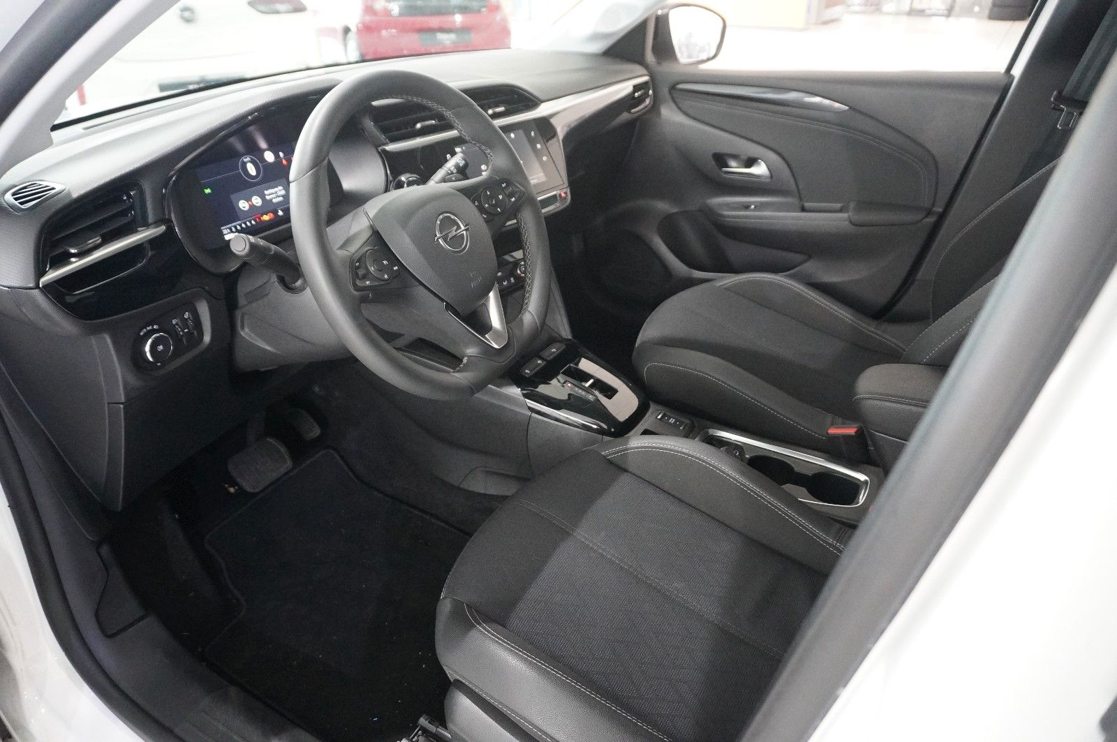 Fahrzeugabbildung Opel Corsa F 1.2T ELEGANCE NAVI/LED/KAMERA/SPORT/DAB+