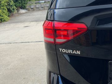 Volkswagen Touran - 9