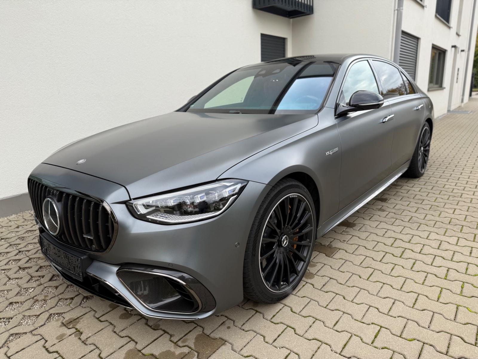 Mercedes-Benz S 63 e AMG 4Matic+ L /CARBON/KERAMIK/ EXCLUSIVE