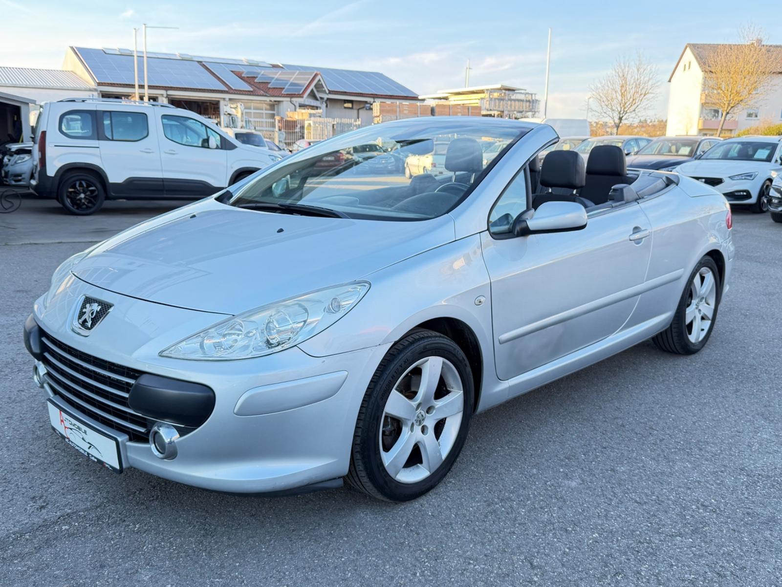 Peugeot 307 CC 2.0HDI TÜV_KlimaAut_Sitzh_Leder_Alu_8Fach