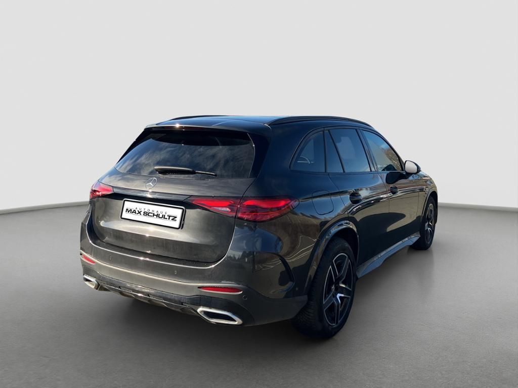 Fahrzeugabbildung Mercedes-Benz GLC 200 4MATIC AMG Line*NightPaket*el.Heckklappe