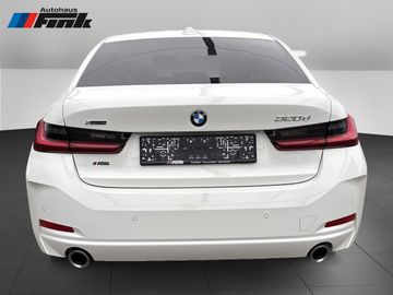 BMW 320d xDrive Limousine HiFi DAB LED Klimaaut.