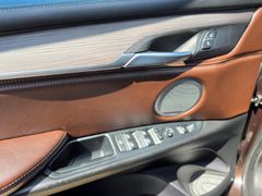 Fahrzeugabbildung X5 xDrive 50 i  RISS IM GETRIEBEGEHÄUSE !!!!