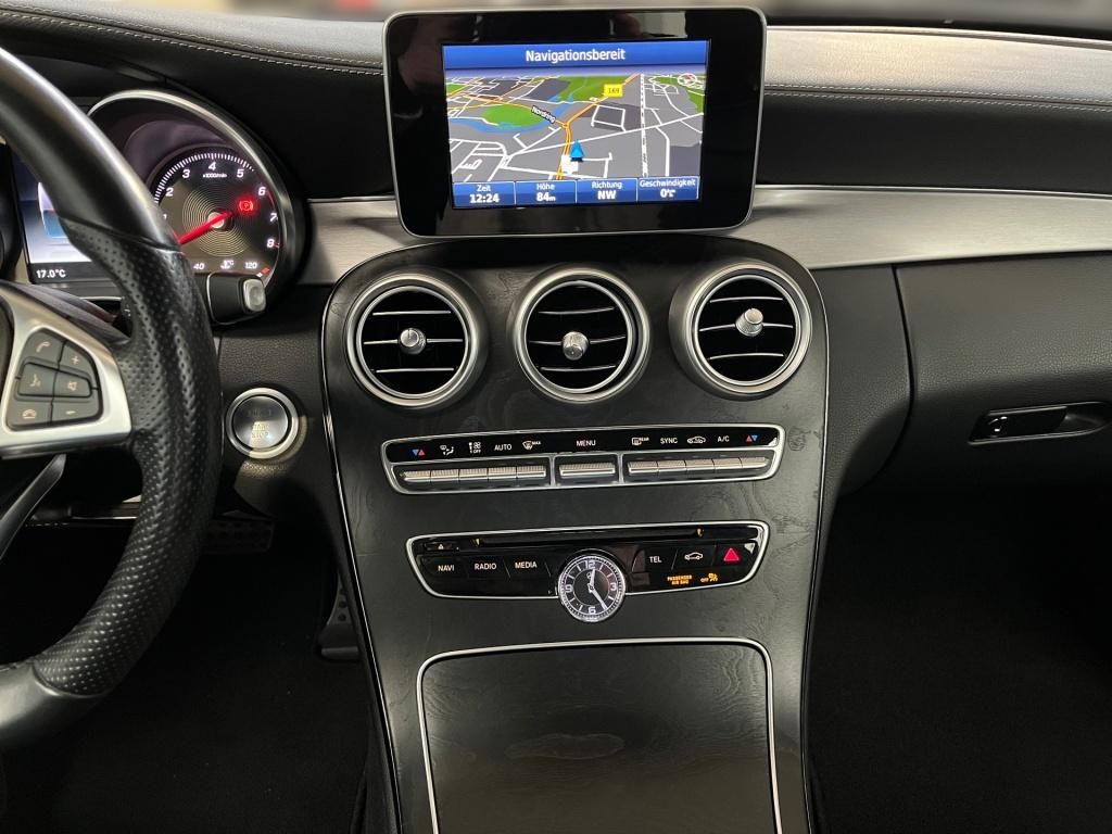 Fahrzeugabbildung Mercedes-Benz C 180 Coupé AMG AHK Navi LED SHZ KAM