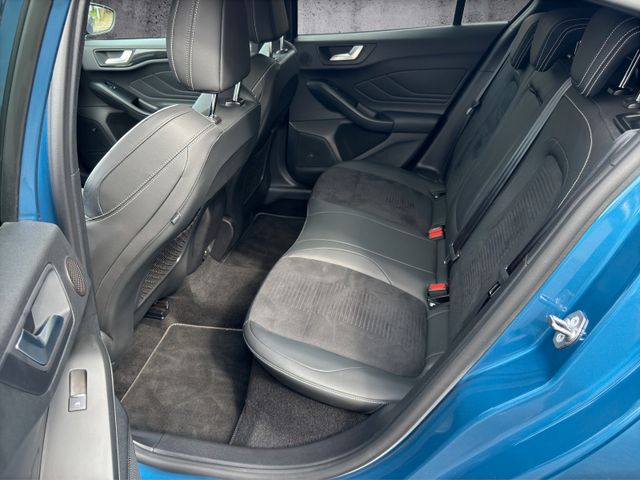 Ford Focus Lim. ST Performance