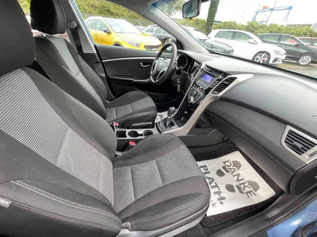 Hyundai i30  blue Classic