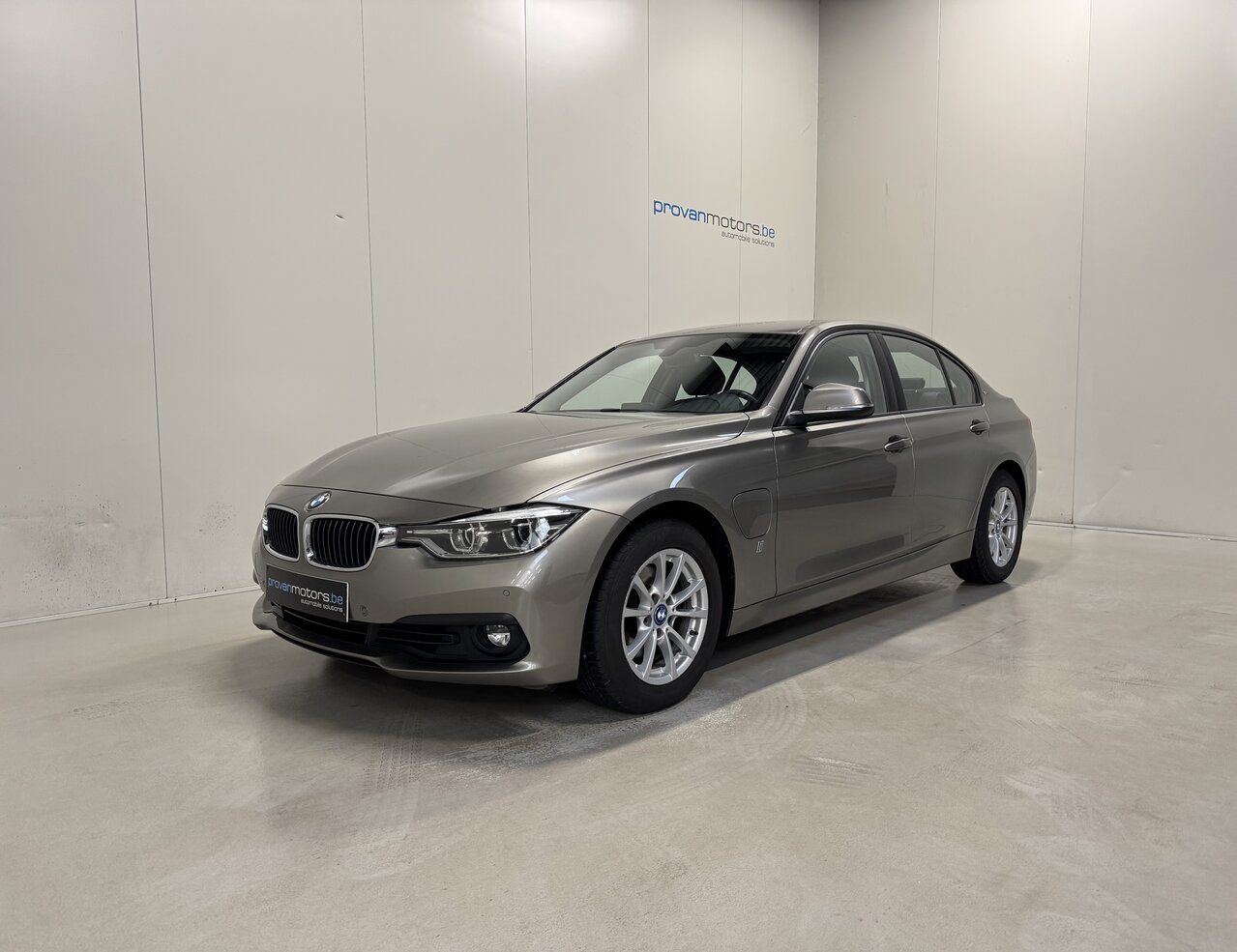 BMW 330 e iPerformance Hybrid - Airco - GPS - Topsta