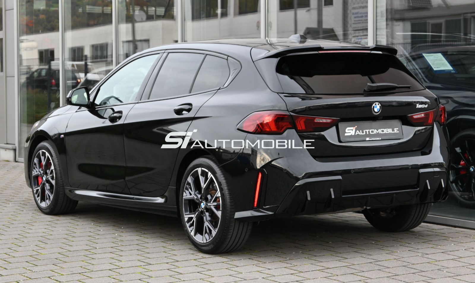 Fahrzeugabbildung BMW 120d M SPORT PRO °ACC°AHK°HARMAN°HUD°MEMO°360°