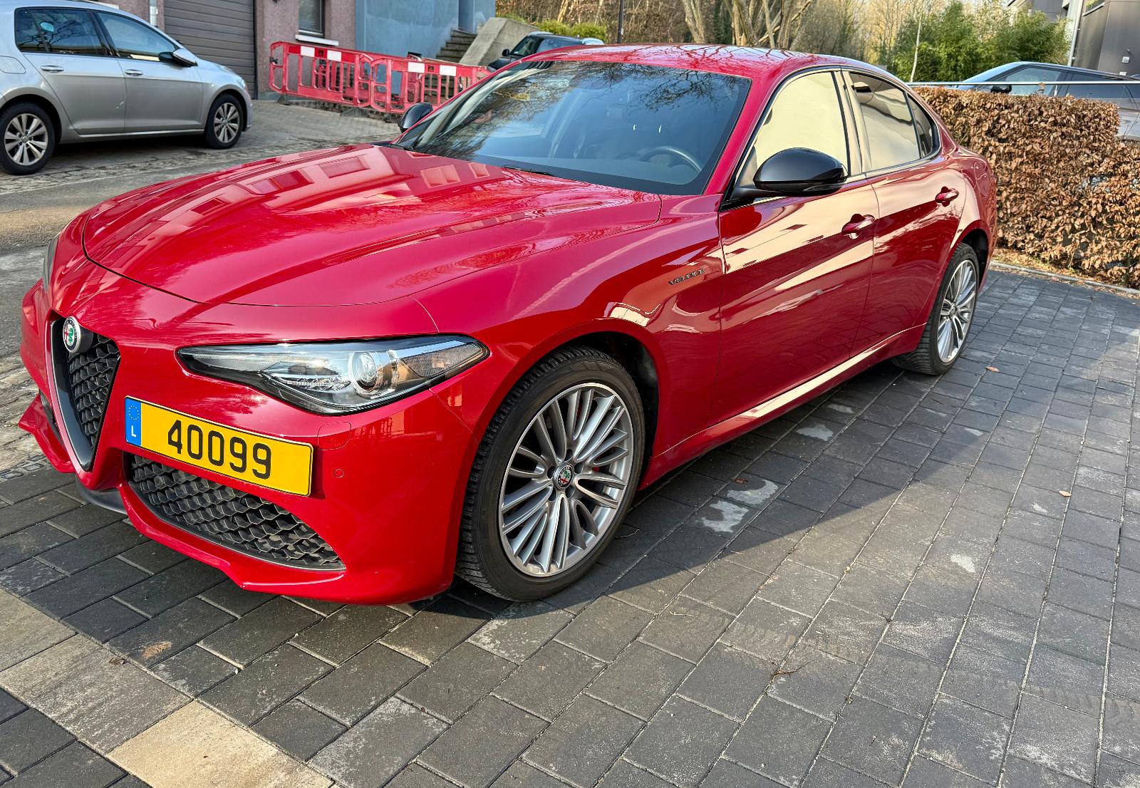 Alfa Romeo Giulia 2.0 Turbo 16V 206kW AT8 Veloce Ti Vel..., миниатюра 5